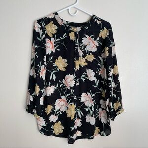 ✨Bundle✨ Business Casual Blouse Bundle - 4 Total